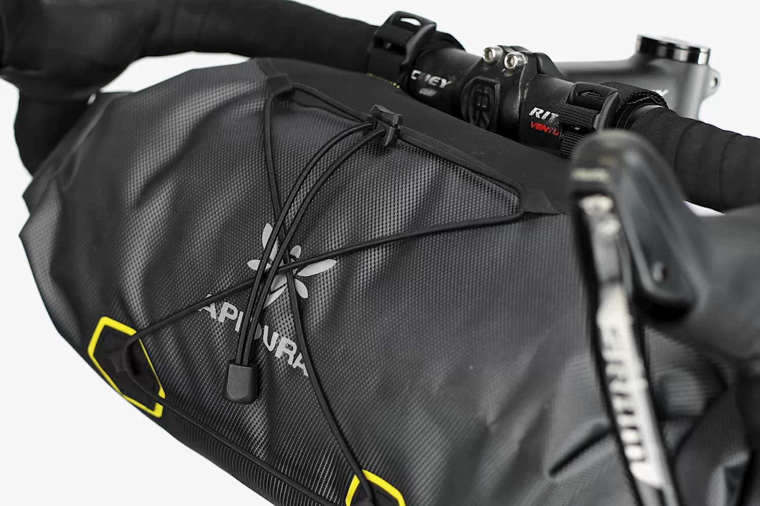 Apidura Expedition Handlebar Pack Lenkertaschen mieten I Eddy's Adventure
