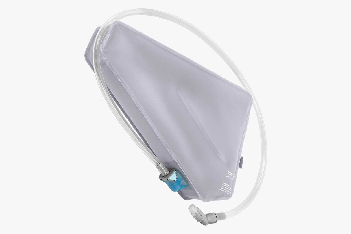 Apidura Frame Pack Hydration Bladder Trinkblase Trinkblase/ Trinksystem mieten I Eddy's Adventure