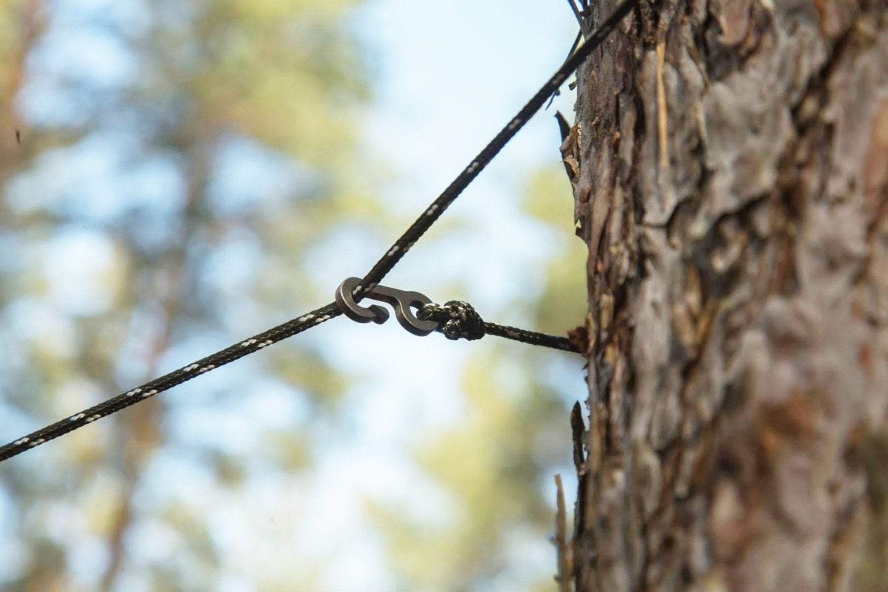 Lesovic Groza Tarp 300 x 300 cm - inkl. Abspannleinen (ohne Zeltheringe) (re - use) JETZT MIETEN bei Eddy's Adventure