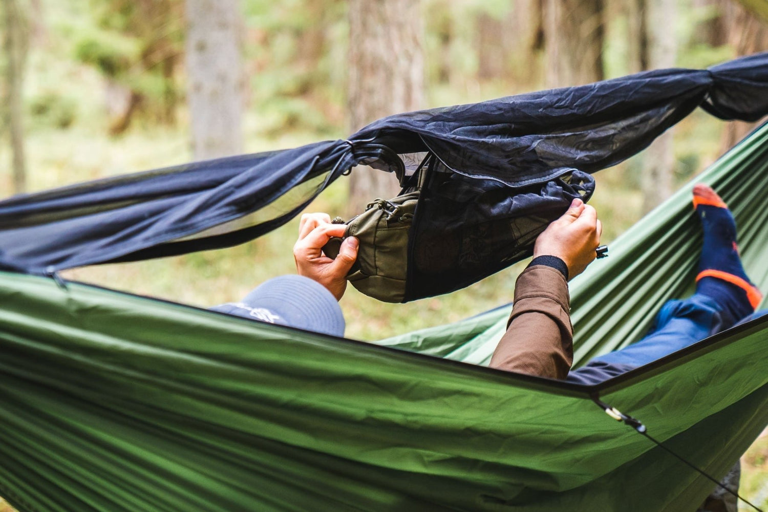Lesovik DRAKA Hängematte mit Moskitonetz | 330 x 145cm Hängematten mieten I Eddy's Adventure