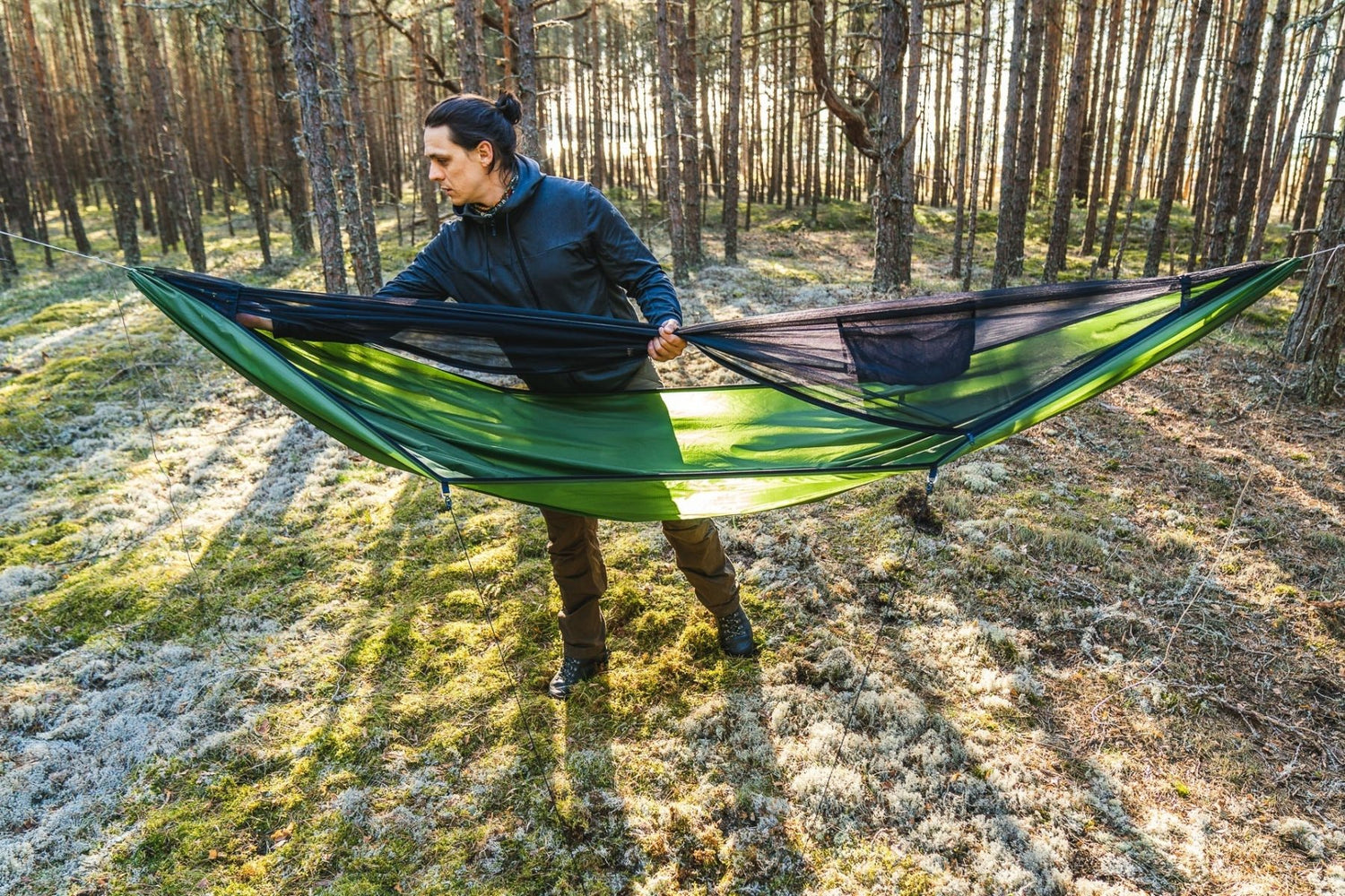 Lesovik DRAKA Hängematte mit Moskitonetz | 330 x 145cm Hängematten mieten I Eddy's Adventure