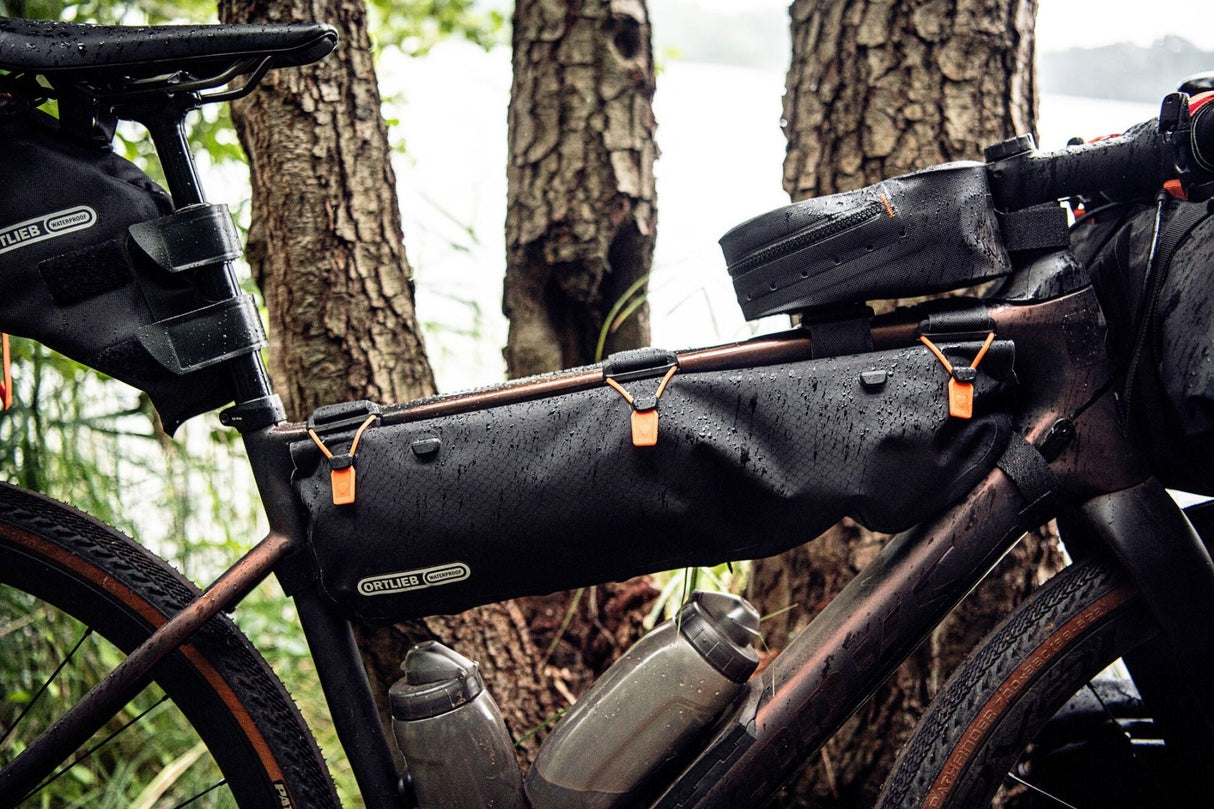Ortlieb Frame - Pack RC Toptube - 4 Liter Rahmentasche für Bikepacking JETZT MIETEN bei Eddy's Adventure