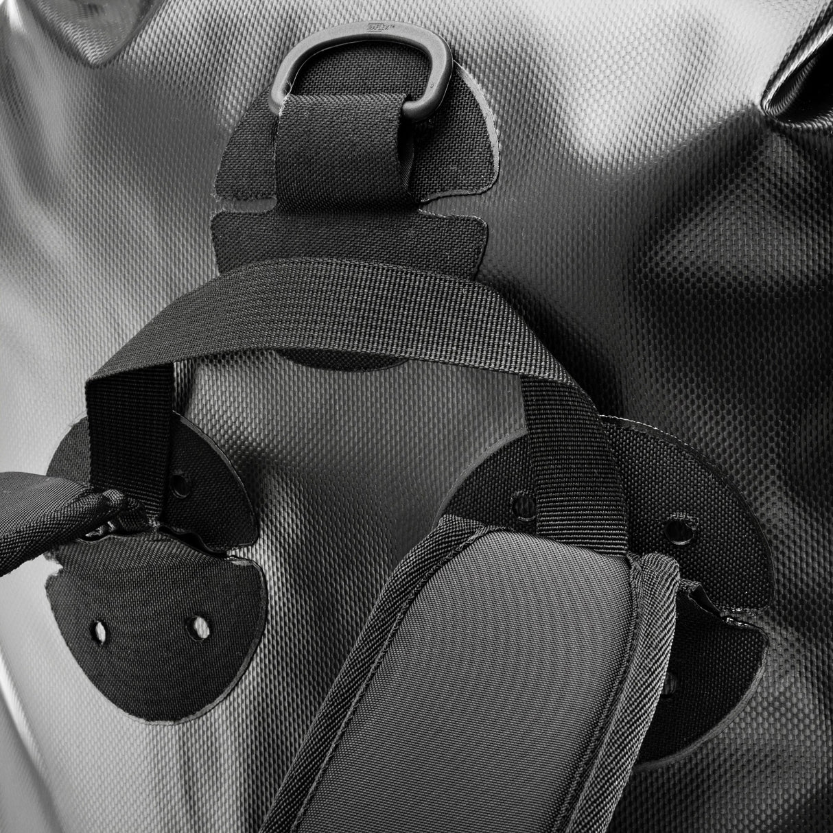 Ortlieb X - Tremer - wasserdichte Expeditionstasche/Packrafting - Rucksack - 113 Liter JETZT MIETEN bei Eddy's Adventure