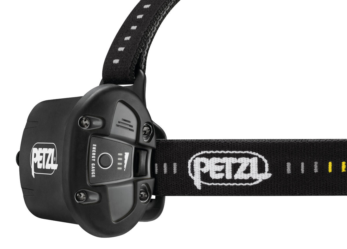 Petzl DUO® S - Extrem leistungsstarke, wasserdichte, aufladbare Stirnlampe Stirnlampe mieten I Eddy's Adventure