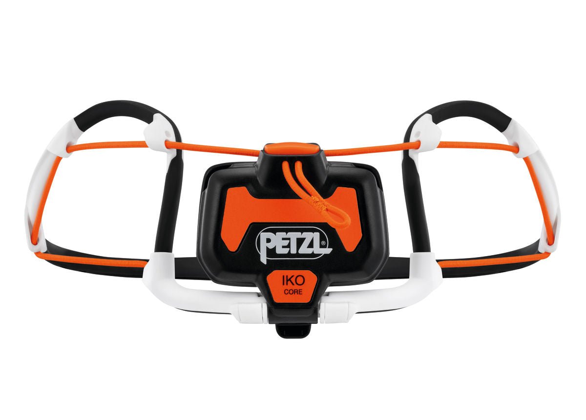 Petzl IKO CORE Stirnlampe - ergonomisch und wiederaufladbar Stirnlampe mieten I Eddy's Adventure