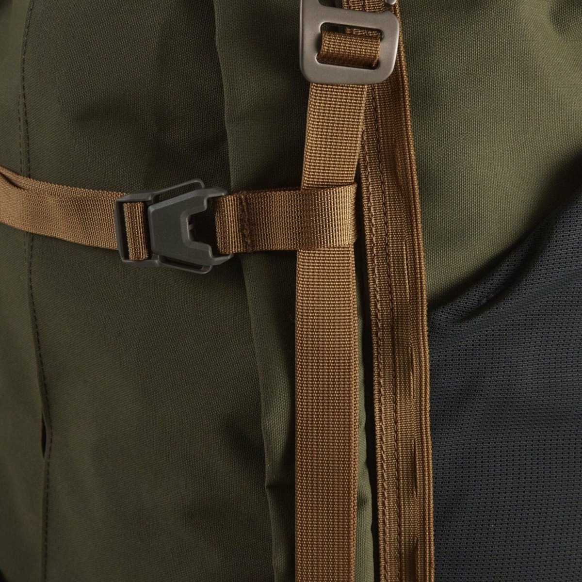 Schwerlast - Trekking - Rucksack 90 Liter | Lundhags Saruk Pro 90L Schwerlast - Rucksack | Eddy's Adventure