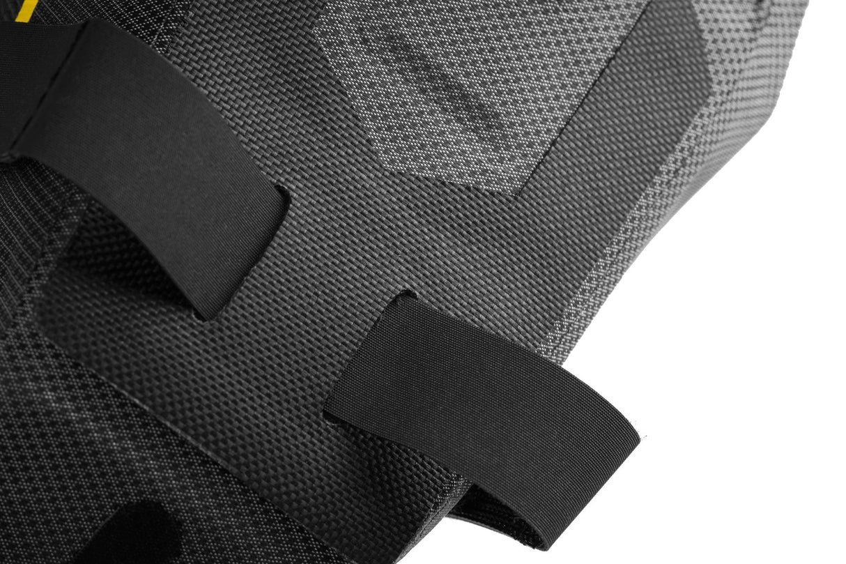 Apidura Expedition Tool Pack 1 Liter Satteltaschen mieten I Eddy's Adventure
