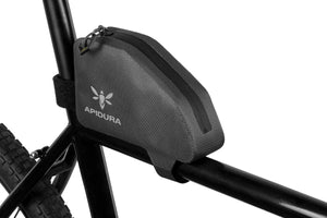 Apidura Expedition Top Tube Pack Bikepacking Taschen mieten I Eddy's Adventure