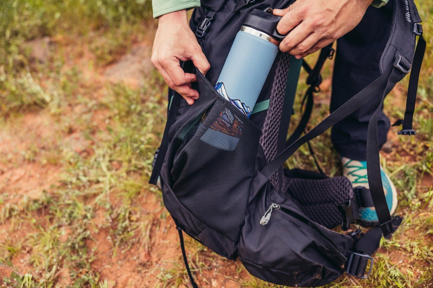 Gregory Stout 45 Men - Trekkingrucksack für mehrtägige Touren JETZT MIETEN bei Eddy's Adventure