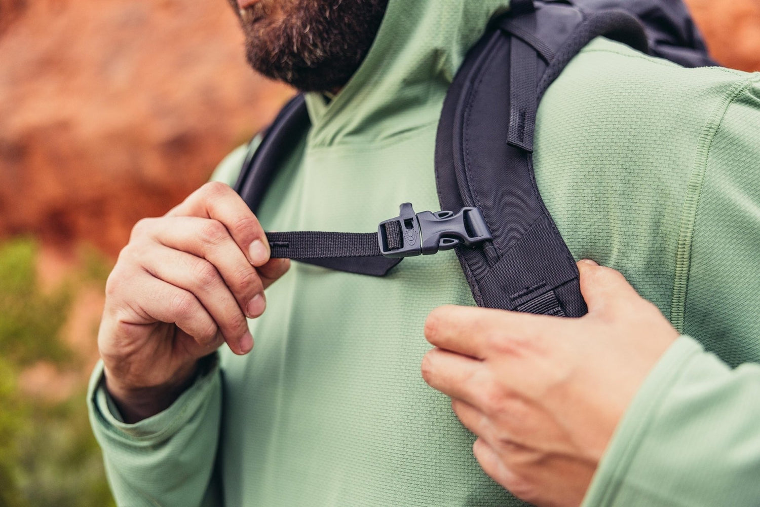 Gregory Stout 45 Men - Trekkingrucksack für mehrtägige Touren JETZT MIETEN bei Eddy's Adventure