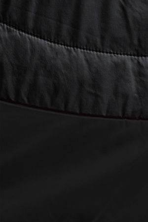 Grüezi bag Refreshful SilkWool Vest Women Isolationsweste | Black Isolationsweste mieten I Eddy's Adventure