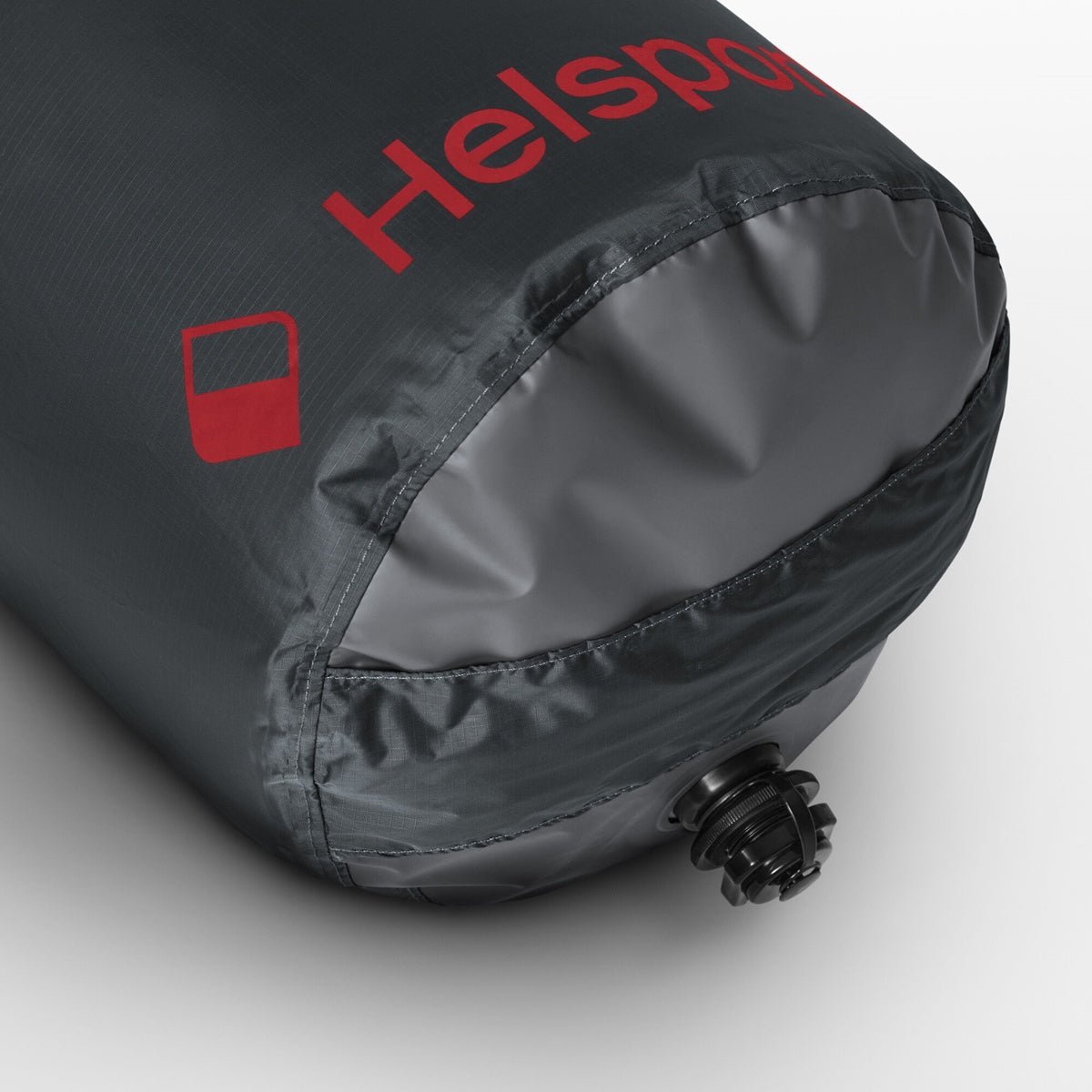 Helsport Stream Pro Packraft/ Rucksackboot inkl. Paddel (re - use) JETZT MIETEN bei Eddy's Adventure