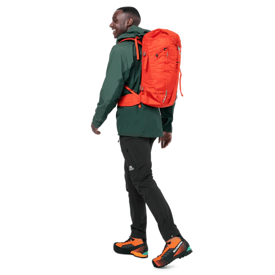 Mountain Equipment Makalu Men's Jacket - wasserdichte GORE - TEX Jacke GORE - TEX Jacke mieten I Eddy's Adventure