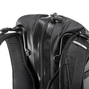 Ortlieb Atrack Bike - wasserdichter Bikepacking - Rucksack 25 Liter Volumen JETZT MIETEN bei Eddy's Adventure