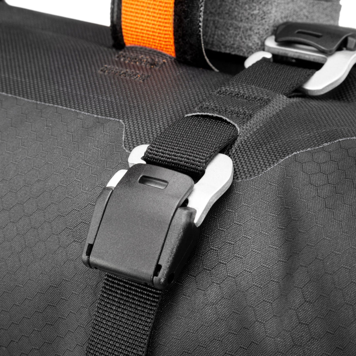 Ortlieb Handlebar - Pack - 9 Liter - Lenkertasche/Bikepacking (re - use) JETZT MIETEN bei Eddy's Adventure