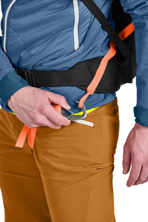Ortovox AVABAG LITRIC TOUR 30 (langes Rückensystem) - Elektronischer Lawinenrucksack für Skitouren JETZT MIETEN bei Eddy's Adventure