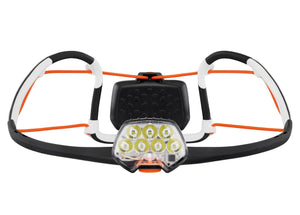 Petzl IKO CORE Stirnlampe - ergonomisch und wiederaufladbar Stirnlampe mieten I Eddy's Adventure