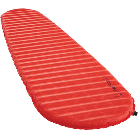 Thermarest ProLite Apex - selbstaufblasende Isomatte für Trekking und Camping