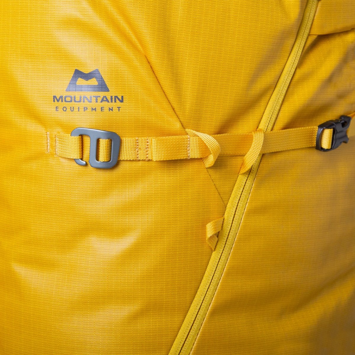 Alpinrucksack/Trekkingrucksack | Mountain Equipment Fang 42+ - Vollblut.Alpinrucksack mit Frontzugriff | Eddy's Adventure